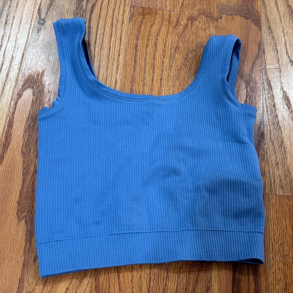 Athleta Girl’s Blue Ribbed Square-Neck Crop Tank Top -Sz small (6)